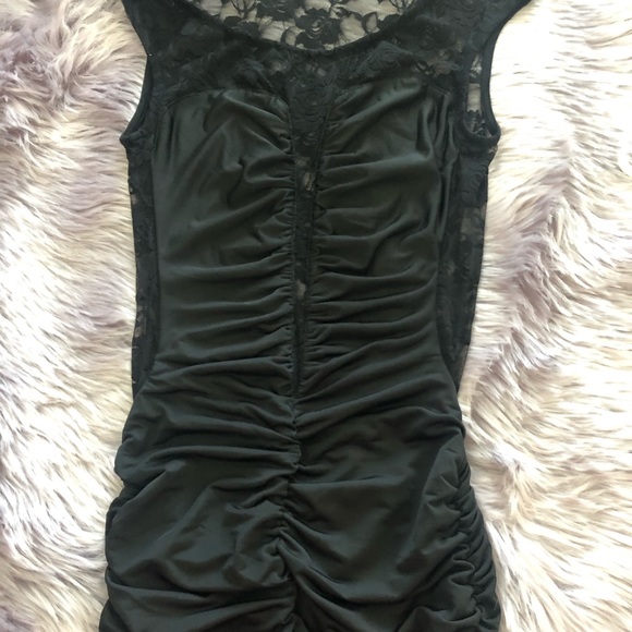 Dress - Picture 3 of 3